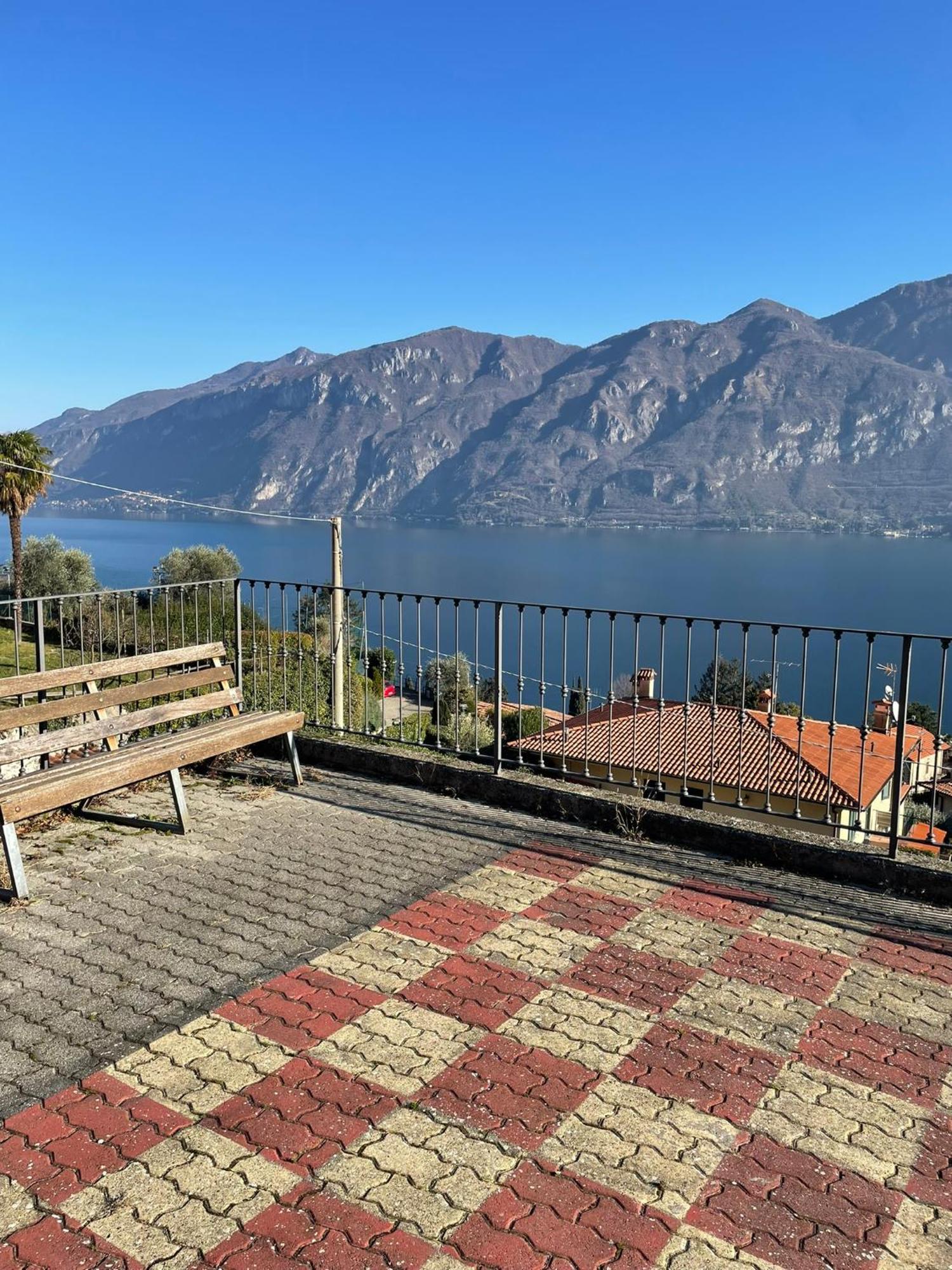La Scacchiera Sul Lago Limonta Luaran gambar